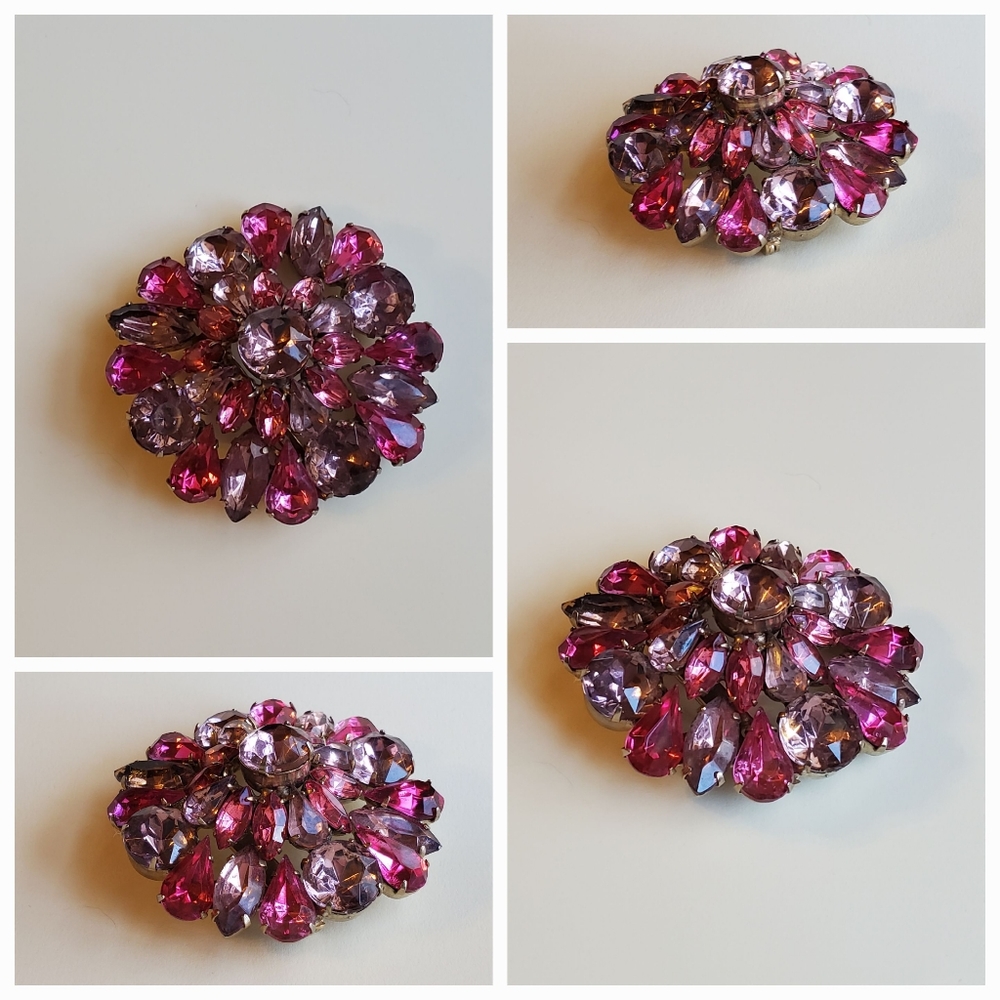 Vintage Rhinestone Brooch Earring Set - Picture 10 of 17
